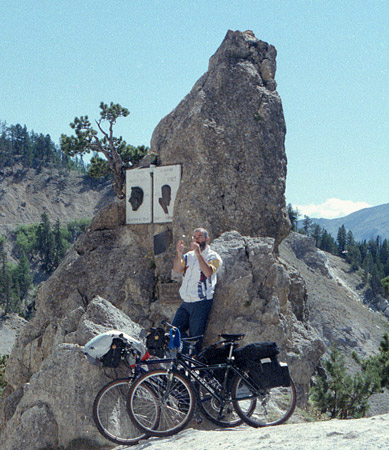 Monument voor Coppi en Bobet