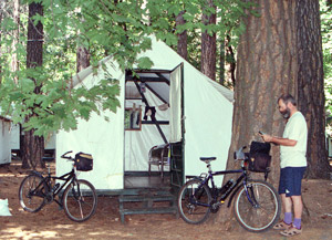 Tentcabin inYosemite