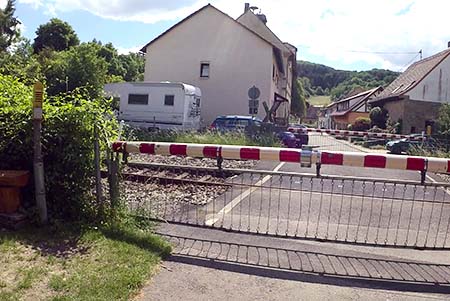 20220529-spoorboomdicht