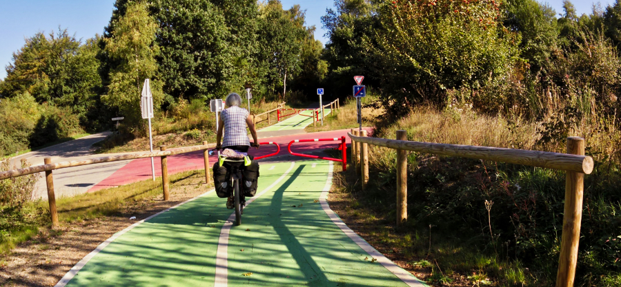 18-09-opdevennbahnoversteken
