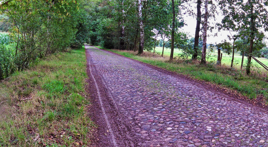 0903-kasseienstrookje naar Rotenburg