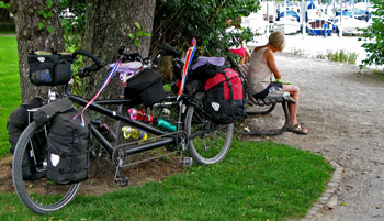 Rusten in het park