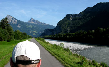 Liechtenstein langs de rijn