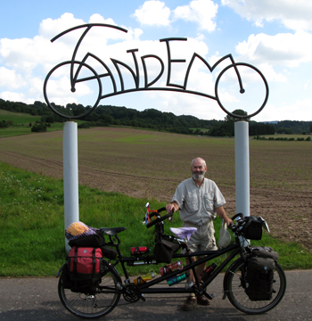 tandem